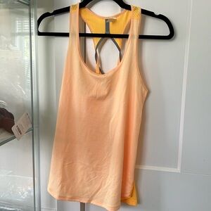 Women’s Under Armour size S tank top